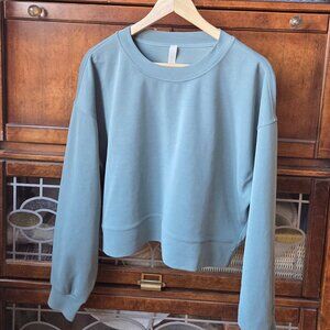 Lululemon Green Moss Top Size 8